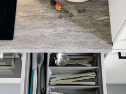 Uni matt - Kompaktní kuchyně